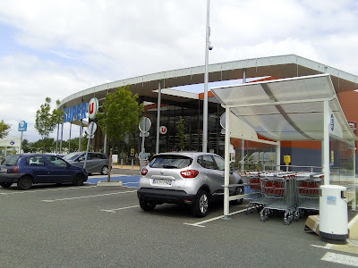 Super U et Drive à Bessières
