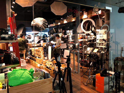 Shopping Mall «Peninsula Shopping Center», reviews and photos, 67 Peninsula Center, Rolling Hills Estates, CA 90274, USA