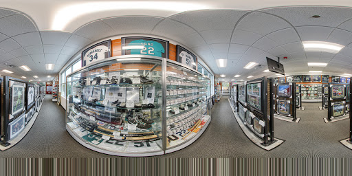 Sporting Goods Store «Mill Creek Sports Cards», reviews and photos, 15704 Mill Creek Blvd # 5, Mill Creek, WA 98012, USA