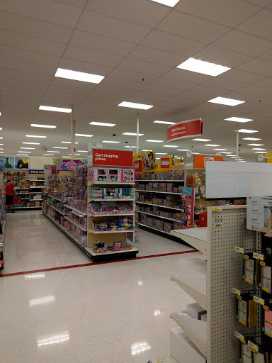 Department Store «Target», reviews and photos, 9830 W Lower Buckeye Rd, Tolleson, AZ 85353, USA