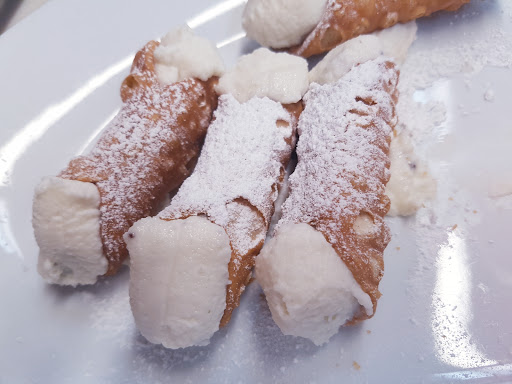 Italian Restaurant «Feola’s Italian Ristorante», reviews and photos, 10700 Gulf Blvd, Treasure Island, FL 33706, USA