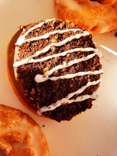 Bakery «Krispy Kreme Doughnuts», reviews and photos, 121 Curtner Ave #40, San Jose, CA 95125, USA