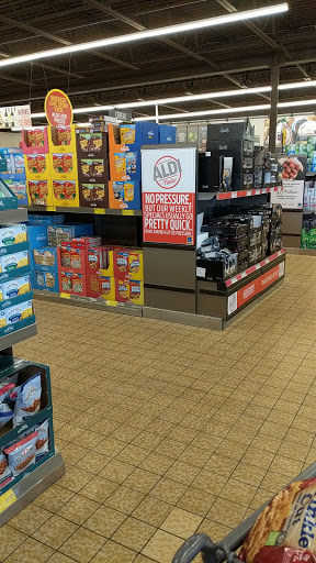 Supermarket «ALDI», reviews and photos, 1428 E 53rd St, Anderson, IN 46013, USA