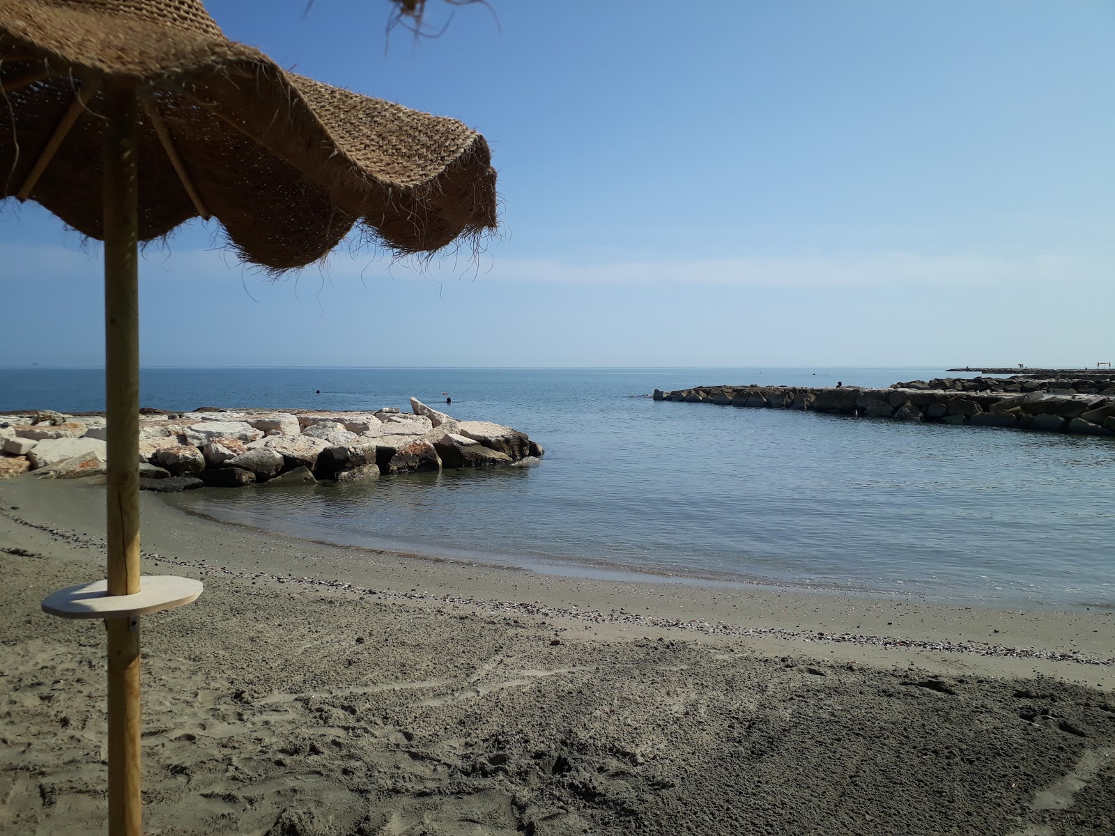 Foto di Lido L'Isola dei Famosi area parzialmente ristrutturata
