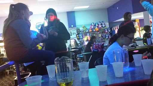 Sports Activity Location «Warrior Lanes», reviews and photos, 190 SE Laurel St, Waukee, IA 50263, USA