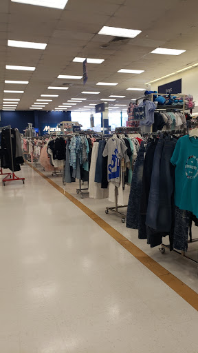 Department Store «Marshalls», reviews and photos, 9939 Chapman Ave, Garden Grove, CA 92840, USA