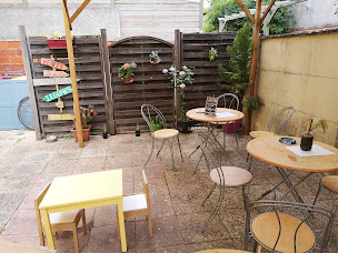 Photo n°62 de La Maison jaune à Pontgouin ()