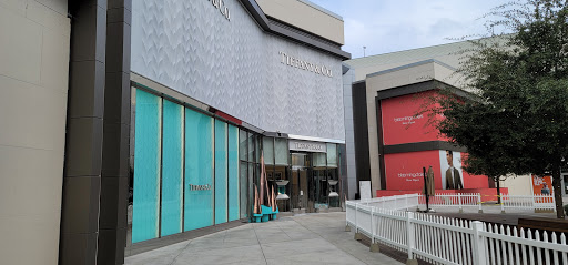 Jewelry Store «Tiffany & Co.», reviews and photos, 2855 Stevens Creek Blvd, Santa Clara, CA 95050, USA