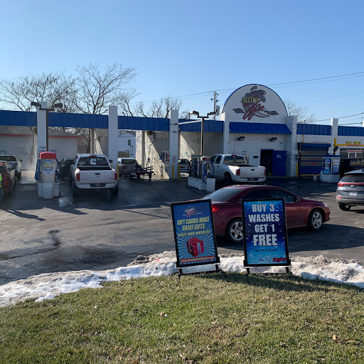 Auto Spa Speedy Wash - St. Charles and  MO (Hwy 94) en St Charles