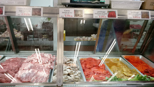 Supermarket «Big Apple Supermarket Inc», reviews and photos, 2916 Jefferson Davis Hwy, Richmond, VA 23234, USA