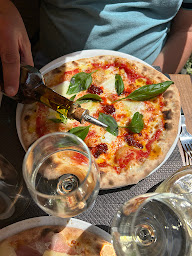 Photo n°160 de Il Primo Bacio à Fontainebleau ()