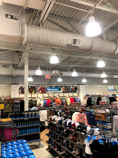 Sportswear Store «Columbia Sportswear Outlet», reviews and photos, 1659 94th Dr F250, Vero Beach, FL 32966, USA