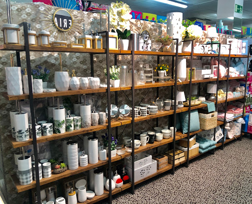 Market 100