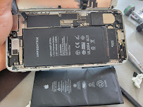 Xtreme Wireless Phone Repairs & More - Photo 9 - Car repair in Winter Haven, FL, Winter Haven