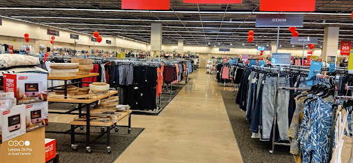 Department Store «Nordstrom Rack Potomac Mills», reviews and photos, 2700 Potomac Mills Cir, Woodbridge, VA 22192, USA