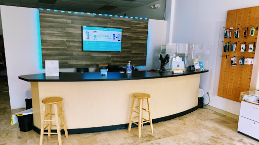 Phone Repair Service «Amigos Talk - Cell Phone, Computer Repair, & Prepaid wireless plans», reviews and photos, 14637 Lee Hwy #109, Centreville, VA 20121, USA