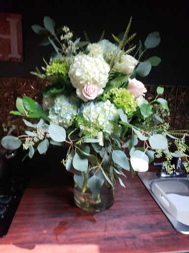 Florist «Cadden Florist», reviews and photos, 1702 Oram St, Scranton, PA 18504, USA