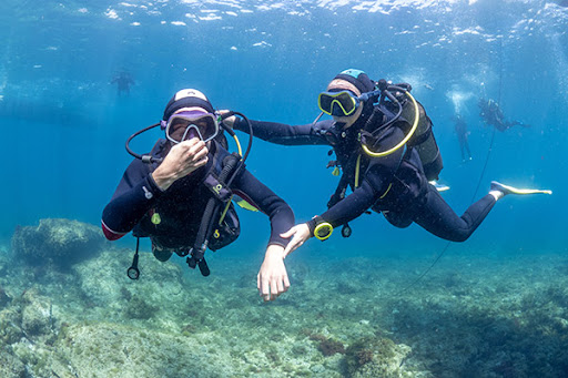 Scuba diving beginners courses Marseille