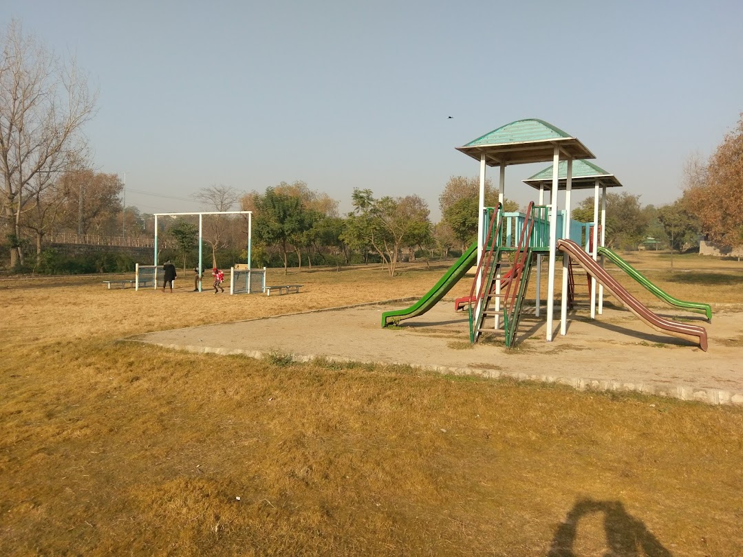 F-102 Park