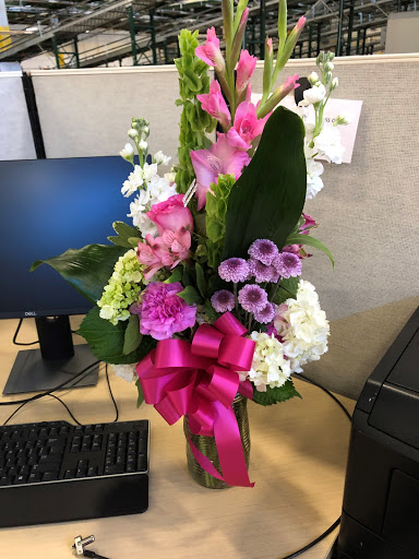 Florist «Gallatin Flower & Gift Shoppe», reviews and photos, 213 W Main St, Gallatin, TN 37066, USA