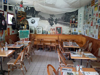 Atmosphère du Restaurant La Pat' de l'Ours à Péronnas - n°19