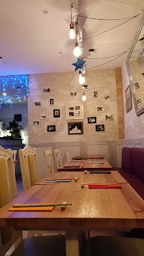 Atmosphère du Restaurant China Dinh Thu à Nice - n°3