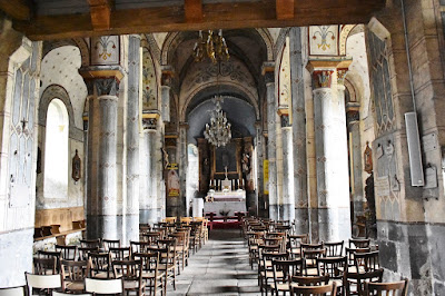 Église Saint-Austremoine à Égliseneuve-d'Entraigues