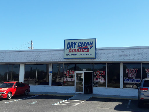 Dry Cleaner «Dry Clean America», reviews and photos, 1500 3rd St SW, Winter Haven, FL 33880, USA