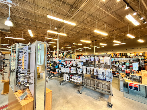 Camping Store «REI», reviews and photos, 1165 Perimeter Center W #200, Atlanta, GA 30338, USA