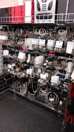 Clothing Store «Citi Trends», reviews and photos, 901 E 10th Ave #25, Hialeah, FL 33010, USA