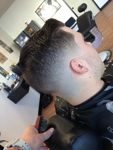 Barber Shop «Clean Cut Barbershop», reviews and photos, 466 Ellicott St, Batavia, NY 14020, USA
