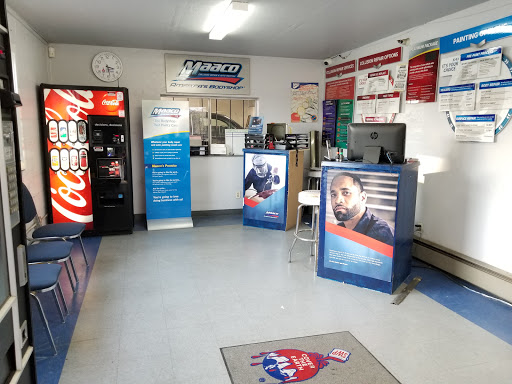 Auto Body Shop «Maaco Collision Repair & Auto Painting», reviews and photos, 1041 Hensley St, Richmond, CA 94801, USA