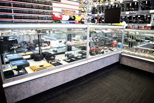 Music Store «CD Exchange», reviews and photos, 2818 Henry St, Norton Shores, MI 49441, USA