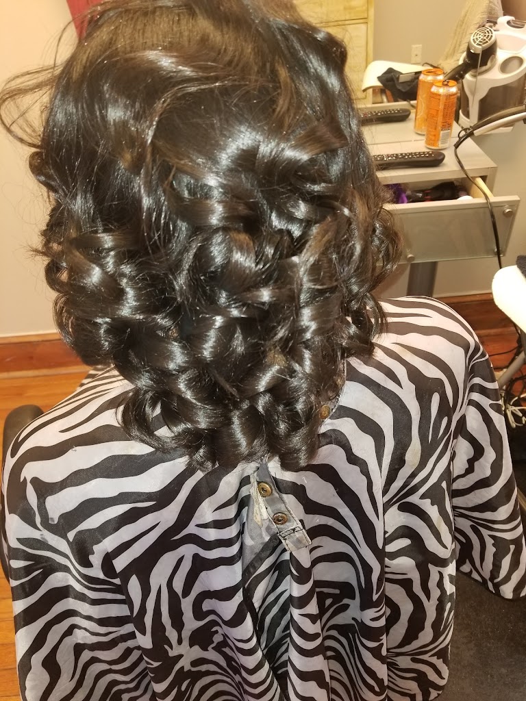 Studio 1448 The HAIR EXPERTS 19401