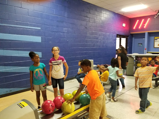 Bowling Alley «Brunswick Zone Lilburn Lanes», reviews and photos, 3835 Lawrenceville Hwy, Lawrenceville, GA 30044, USA