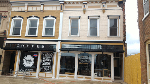 Herb and Olive Market, 32 Public Square, Elizabethtown, KY 42701, USA, 