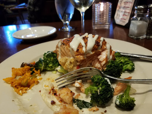 Seafood Restaurant «Detroit Seafood Market», reviews and photos, 1435 Randolph Street, Detroit, MI 48226, USA