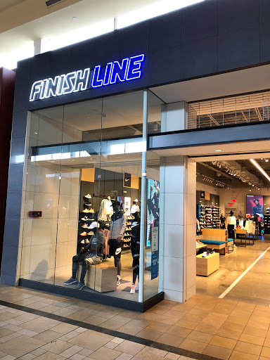 Shoe Store «Finish Line», reviews and photos, 522 Smith Haven Mall B07, Lake Grove, NY 11755, USA