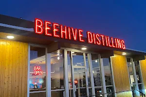 Beehive Distilling image
