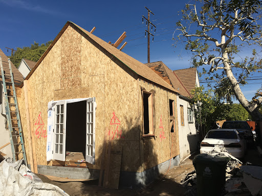 ending roofing in Compton, California