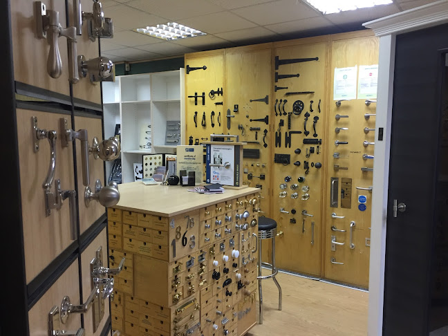Reviews of Oxford Ironmongery in Oxford - Hardware store