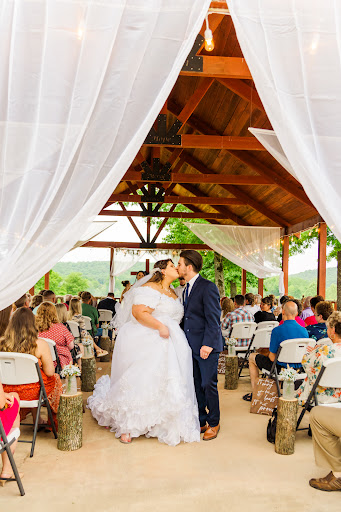 Wedding Venue «James Ranch Event Center», reviews and photos, 1258 Old Ferry Ln, Pocahontas, AR 72455, USA