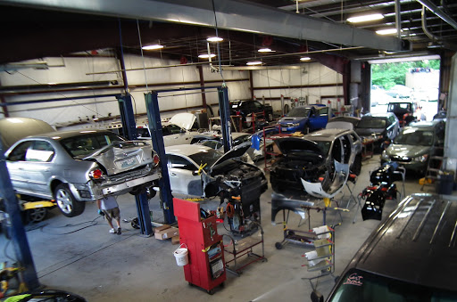 Auto Body Shop «East Bay Auto Body», reviews and photos, 5 Eastern Ave, East Providence, RI 02914, USA