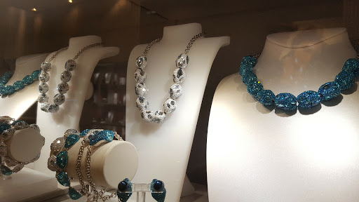 Jewelry Store «Swarovski», reviews and photos, 1421 Walnut St, Philadelphia, PA 19102, USA