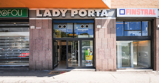 Lady Porta | Camilluccia: Garofoli store - Sciuker - Finstral - Sidel