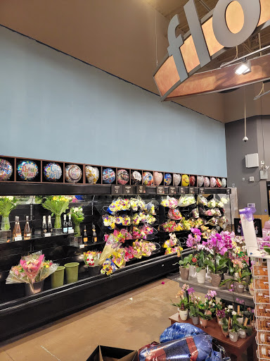 Shopping Mall «Poplar Plaza Shopping Center», reviews and photos, 3440 Poplar Ave, Memphis, TN 38111, USA