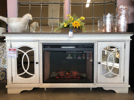 Furniture Store «Ashley HomeStore», reviews and photos, 80 Nardozzi Pl, New Rochelle, NY 10801, USA