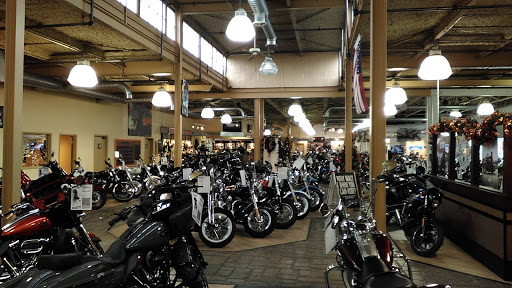 Harley-Davidson Dealer «Harley-Davidson Louisville», reviews and photos, 1700 Arthur St, Louisville, KY 40208, USA