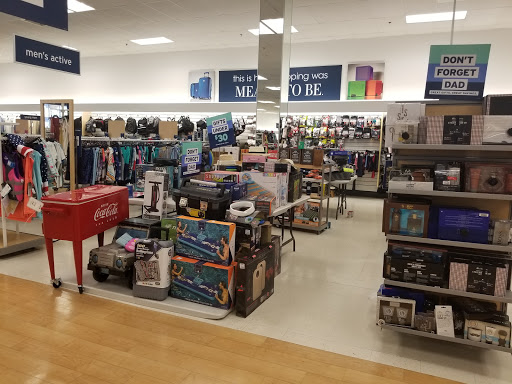 Department Store «Marshalls», reviews and photos, 1 Ronson Rd, Iselin, NJ 08830, USA