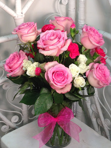 Florist «Arlington Heights Florist», reviews and photos, 32 S Dunton Ave, Arlington Heights, IL 60005, USA